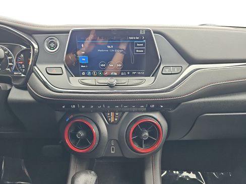 Used 2019 Chevrolet Blazer RS w/ LPO, Floor Liner Package FWD image 17