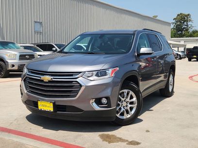 Used 2020 Chevrolet Traverse LT