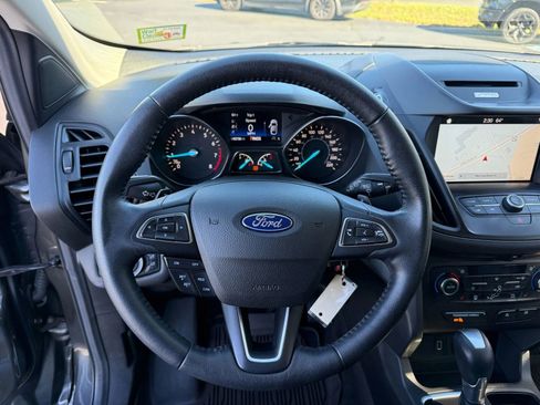 Used 2017 Ford Escape SE w/ Equipment Group 201A image 17