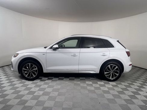 Certified 2023 Audi Q5 2.0T Premium Plus w/ Premium Plus Package image 4