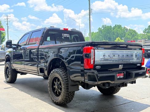 Used 2024 Ford F250 Platinum AWD/4WD image 5