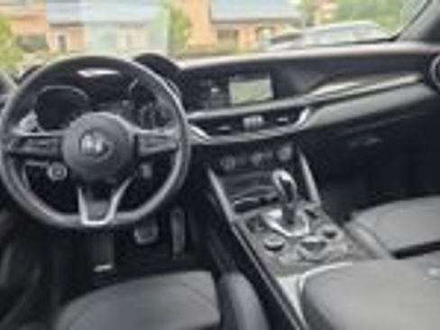 Used 2023 Alfa Romeo Stelvio Estrema AWD/4WD image 20