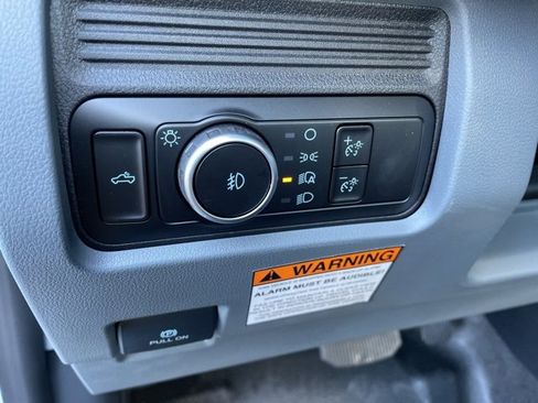 New 2025 Ford F350 XL w/ XL Chrome Package image 27