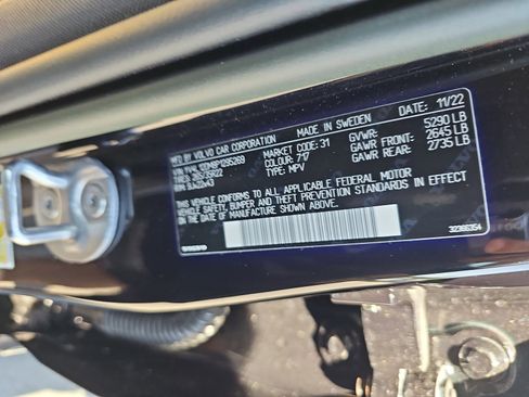 Used 2023 Volvo XC60 B5 Ultimate w/ Protection Package Premier image 36