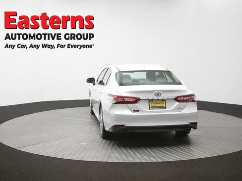 Used 2019 Toyota Camry XLE w/ Carpet Mat Package FWD image 37