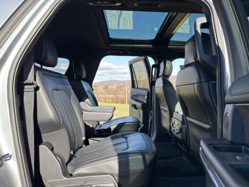 Used 2020 Ford Expedition Max Limited w/ Special Edition Package image 20