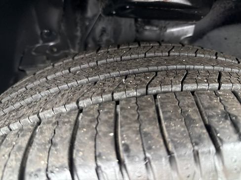 Used 2021 Honda Pilot Touring image 31