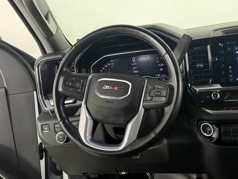 Used 2024 GMC Sierra 2500 SLE image 35