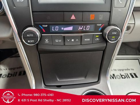 Used 2017 Toyota Camry LE FWD image 24