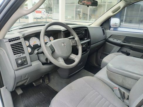 Used 2008 Dodge Ram 1500 Truck ST image 12