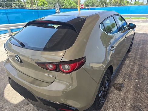 Used 2024 MAZDA MAZDA3 s AWD/4WD image 6