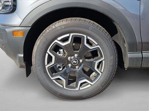 New 2025 Ford Bronco Sport Outer Banks w/ Outer Banks Tech Package+ image 10