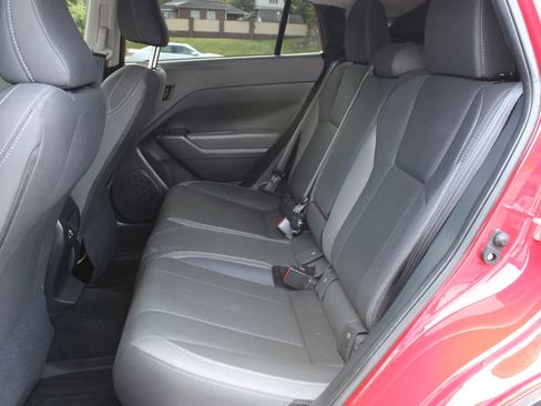 Used 2025 Subaru Crosstrek 2.5i Premium w/ Popular Package #4 AWD/4WD image 18