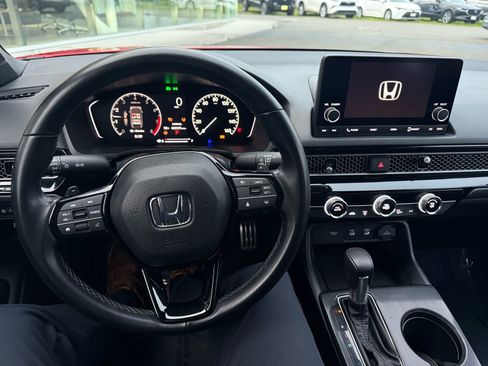 Used 2025 Honda Civic Sport image 11