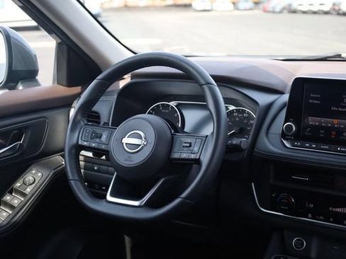 Certified 2023 Nissan Rogue SV w/ SV Premium B Package AWD/4WD image 24