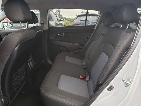 Used 2015 Kia Sportage LX AWD/4WD image 13