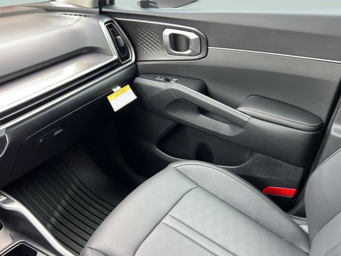 New 2026 Kia Sorento S w/ S Panoramic Sunroof Package FWD image 13