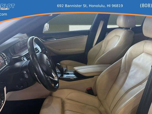 Used 2018 BMW 530e RWD image 21