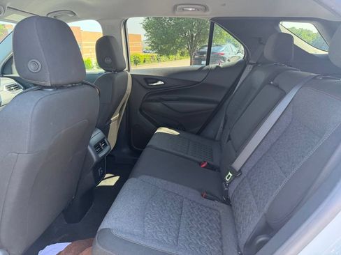 Used 2023 Chevrolet Equinox LT FWD image 7