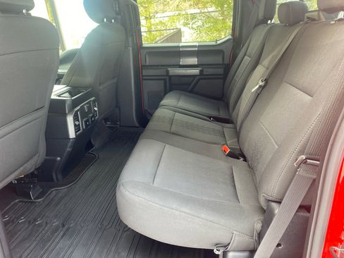 Used 2019 Ford F150 XLT w/ Equipment Group 302A Luxury image 9