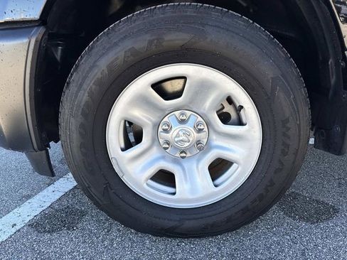 Used 2025 RAM 1500 Tradesman image 32