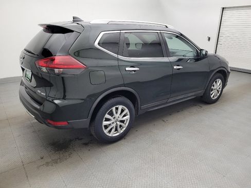 Used 2019 Nissan Rogue SV image 10