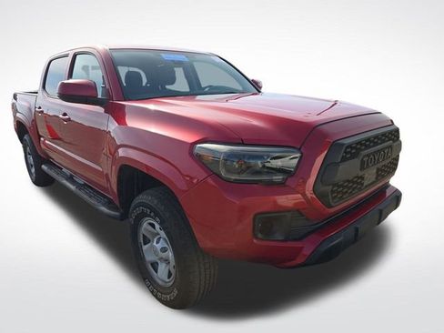 Used 2021 Toyota Tacoma SR image 3