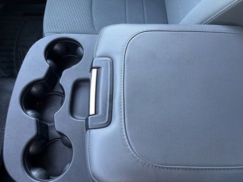 Used 2015 RAM 1500 Express image 12