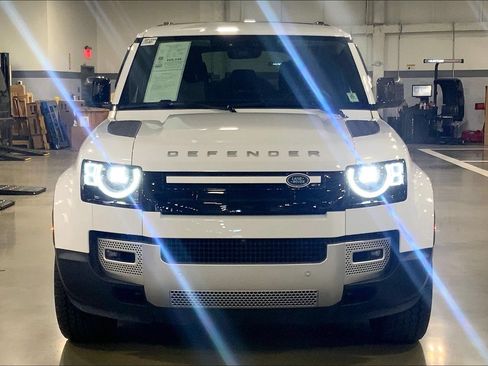 Certified 2025 Land Rover Defender 110 S AWD/4WD image 3