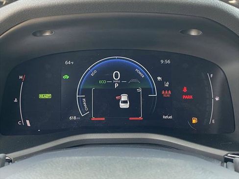 Certified 2026 Toyota Camry Hybrid FWD image 34