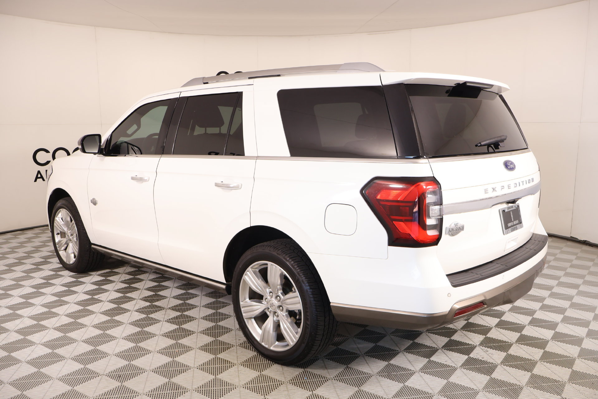 Used 2022 Ford Expedition King Ranch AWD/4WD image 24