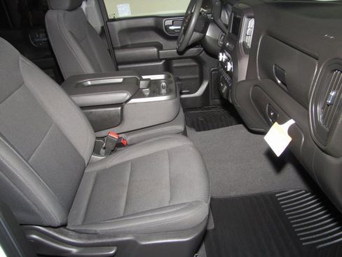 Used 2023 GMC Sierra 1500 Pro w/ Graphite Edition image 17