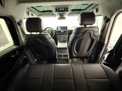 Used 2024 INEOS Grenadier Fieldmaster Edition image 28