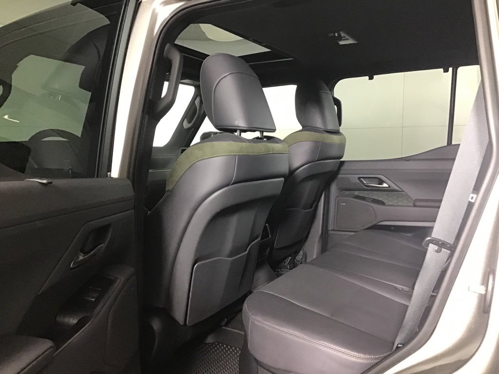 Used 2024 Lexus GX 550 AWD/4WD image 26