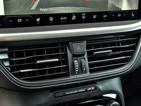 Used 2024 Ford Escape Active w/ Tech Pack #2 image 38