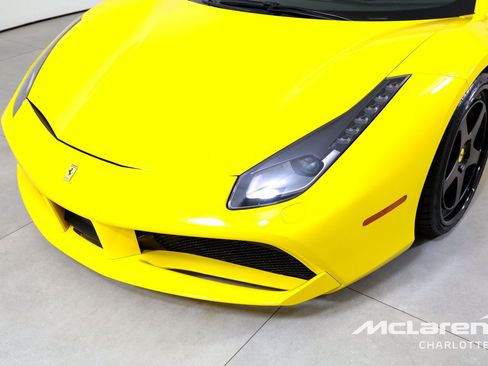 Used 2017 Ferrari 488 Spider RWD image 33