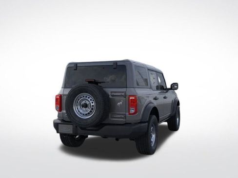New 2025 Ford Bronco 4-Door image 10