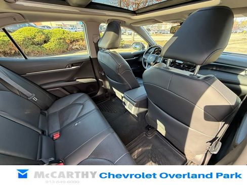 Used 2024 Toyota Camry XLE w/ Navigation Package image 36