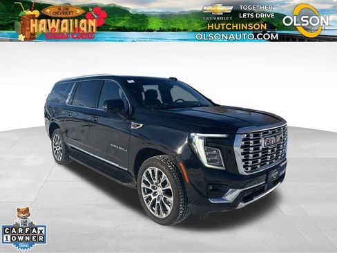 Used 2025 GMC Yukon XL Denali image 7