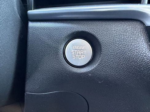 New 2026 Kia Sorento S image 25