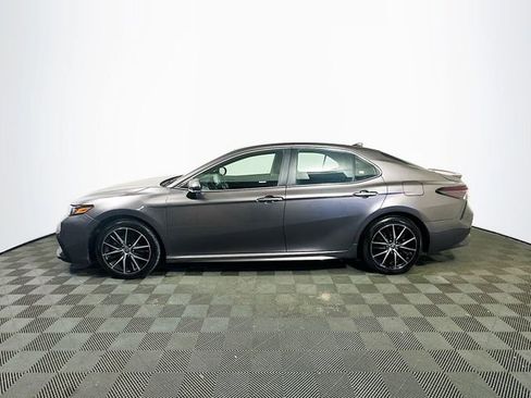 Certified 2024 Toyota Camry SE image 5