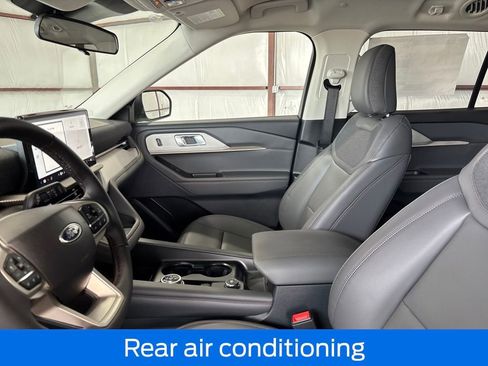 New 2026 Ford Explorer Active w/ Active Comfort Package RWD image 14