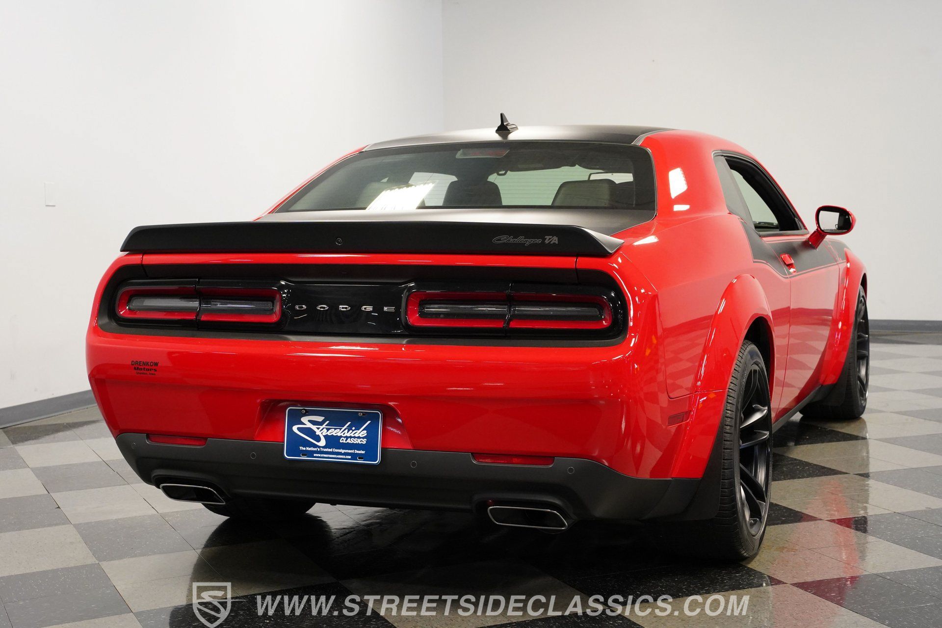 Used 2022 Dodge Challenger R/T Scat Pack RWD image 12