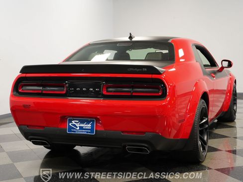 Used 2022 Dodge Challenger R/T Scat Pack RWD image 12