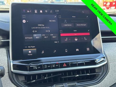 Used 2024 Jeep Compass Latitude image 16