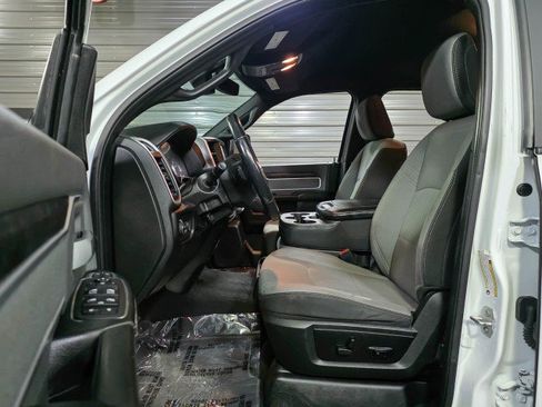 Used 2023 RAM 2500 Big Horn w/ Level 1 Equipment Group image 15