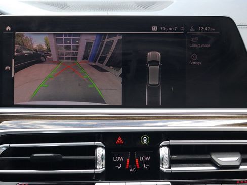 Used 2020 BMW X5 M50i w/ Premium Package AWD/4WD image 28