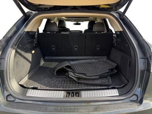 Used 2022 Lincoln Nautilus Reserve image 34