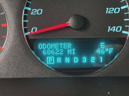 Used 2010 Chevrolet Impala LT w/ Convenience Package image 33