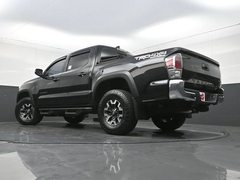 Used 2021 Toyota Tacoma TRD Off-Road AWD/4WD image 28